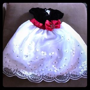 Blueberi boulevard vintage formal dress 18 months.